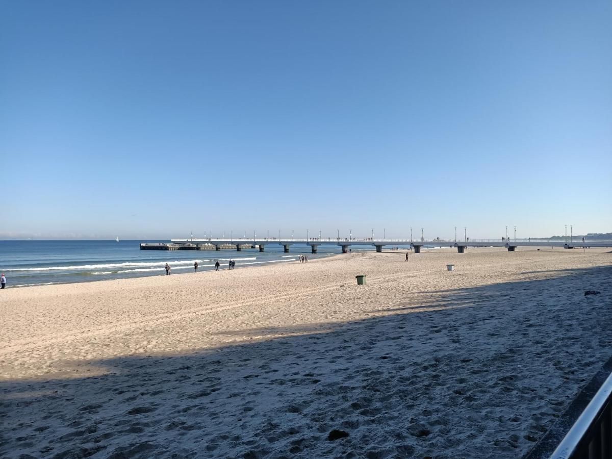 Spokojny Brzeg Колобжег Екстериор снимка